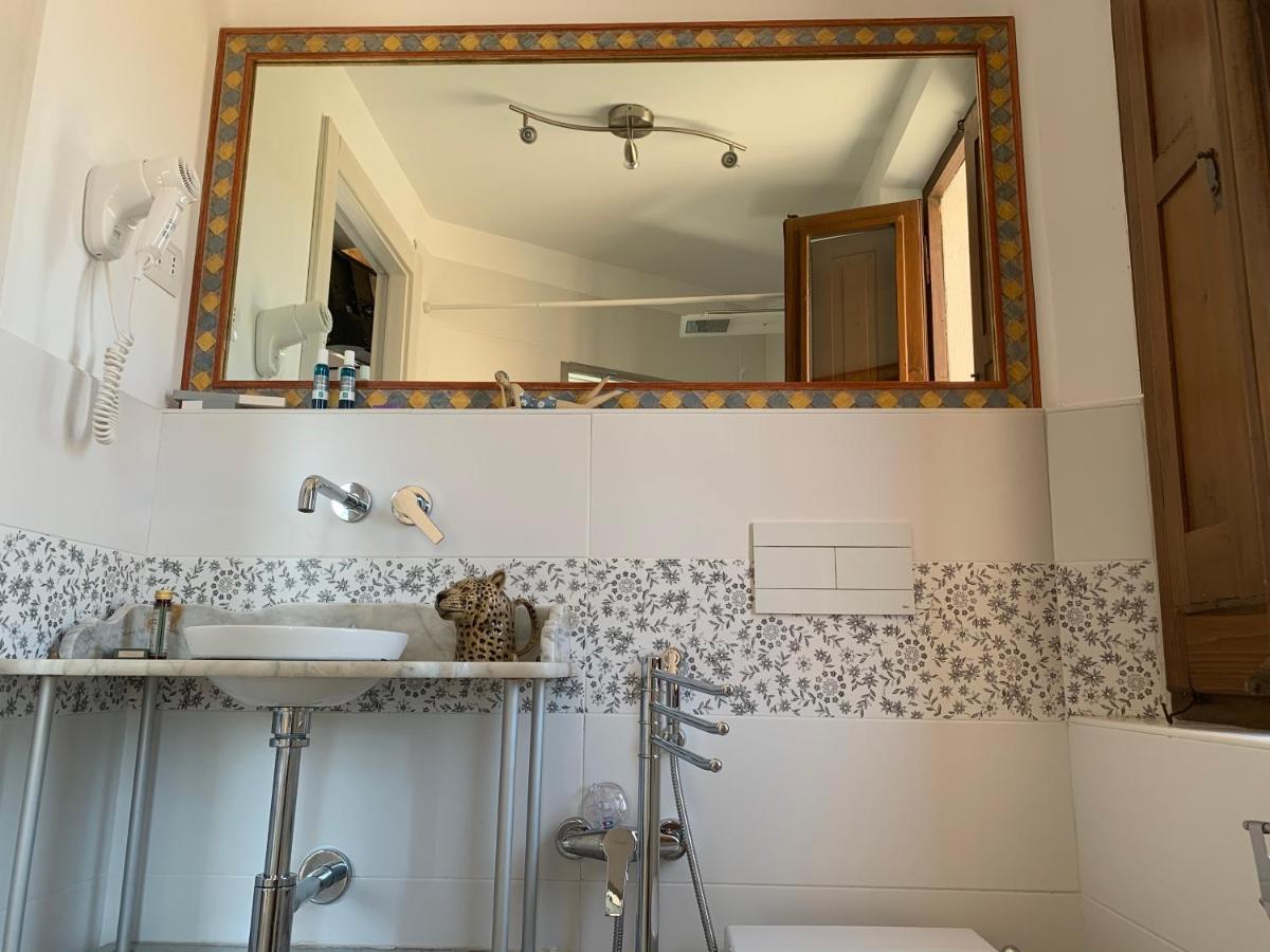 Charlotte Wix Rooms Sirolo Εξωτερικό φωτογραφία